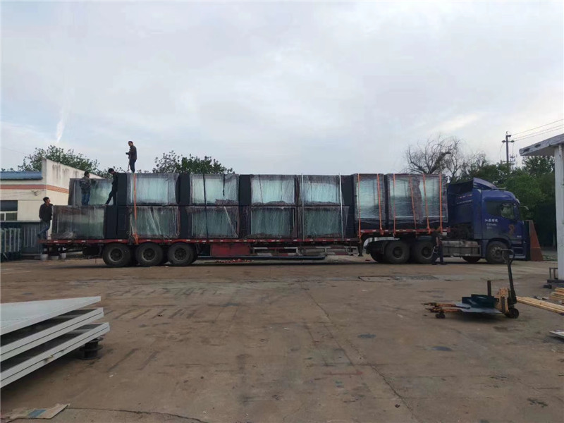 山东候车亭第二车装好车准备发货